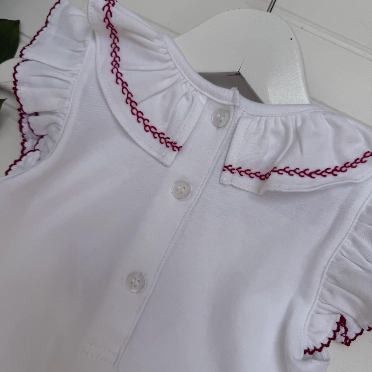 Polera bobo bordada roja