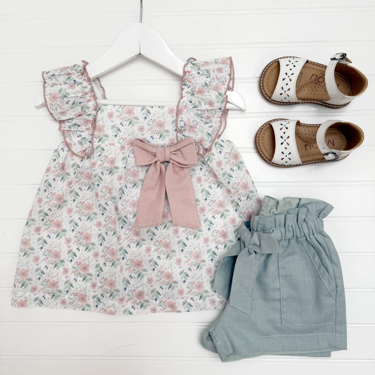Short niña lazo lino menta