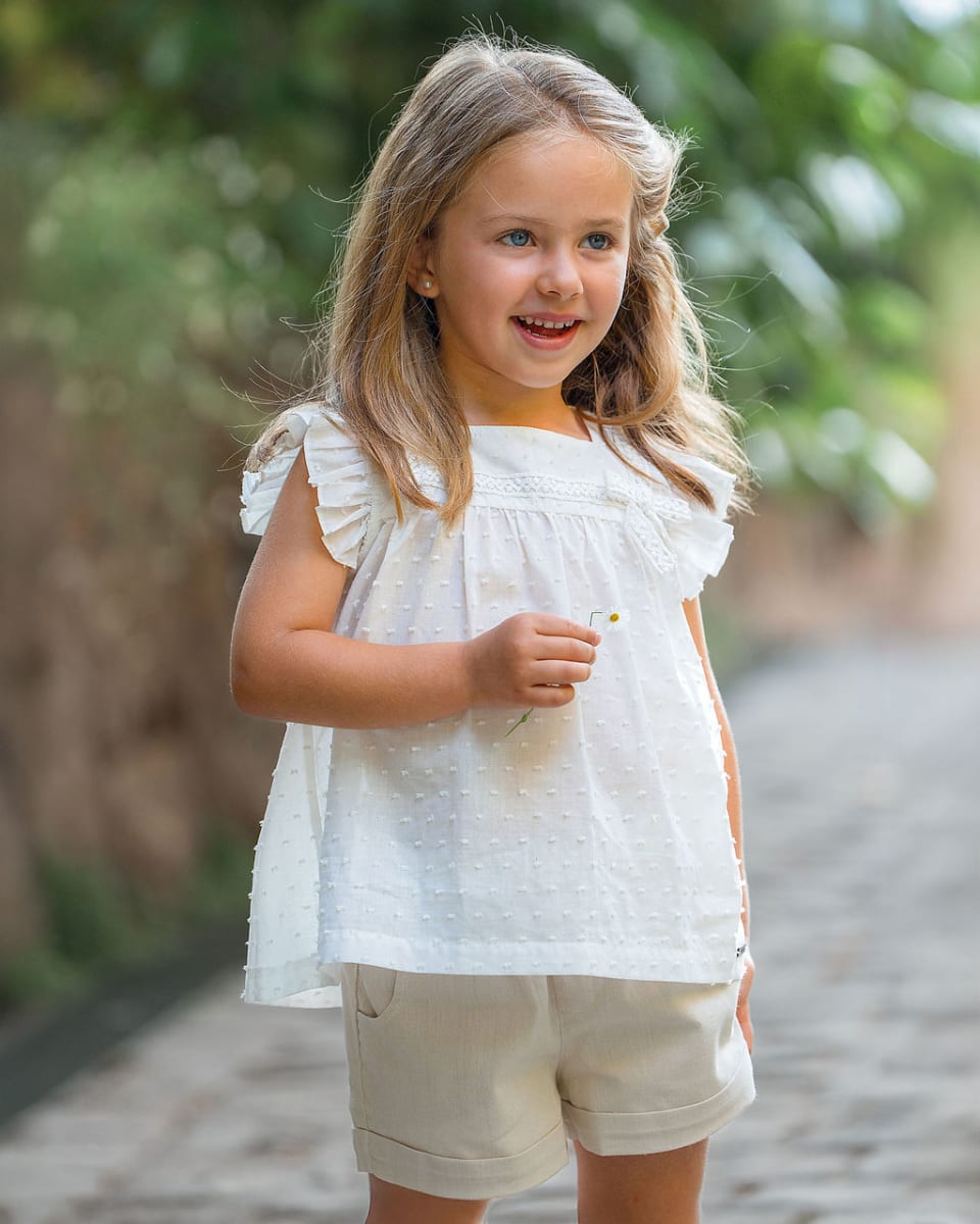 Short niña lino arena