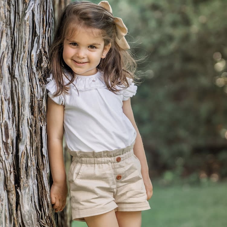 Short niña lino arena