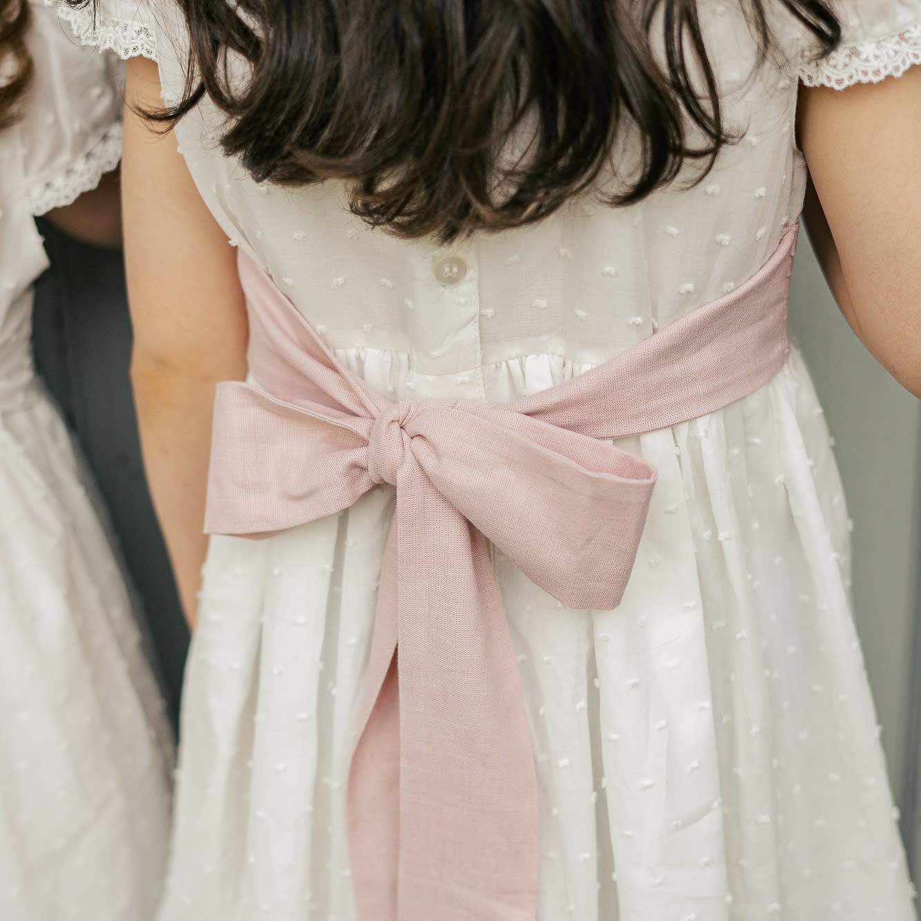 Vestido Jesu Plumeti Cinto Rosa