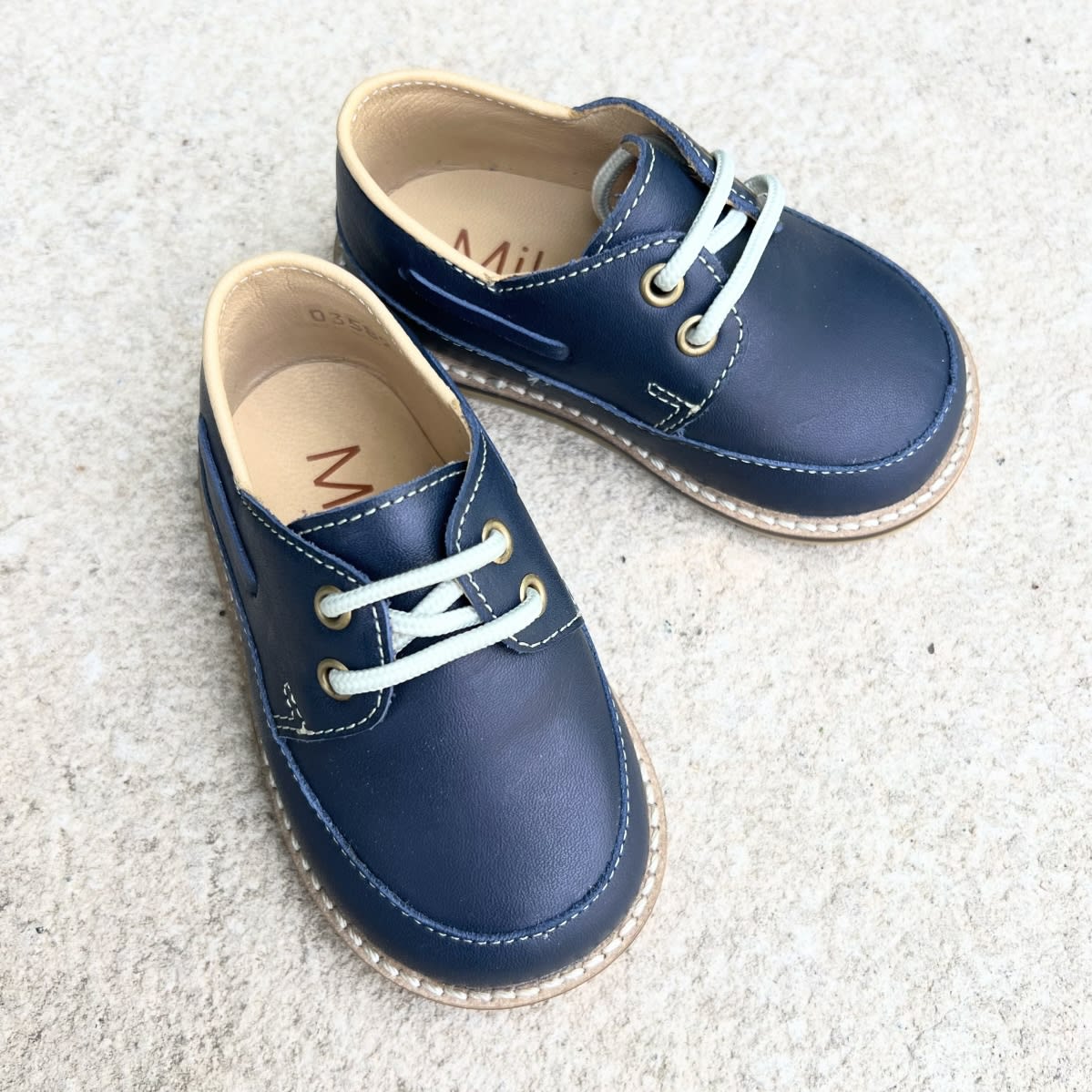 Mocasin niño cuero azul