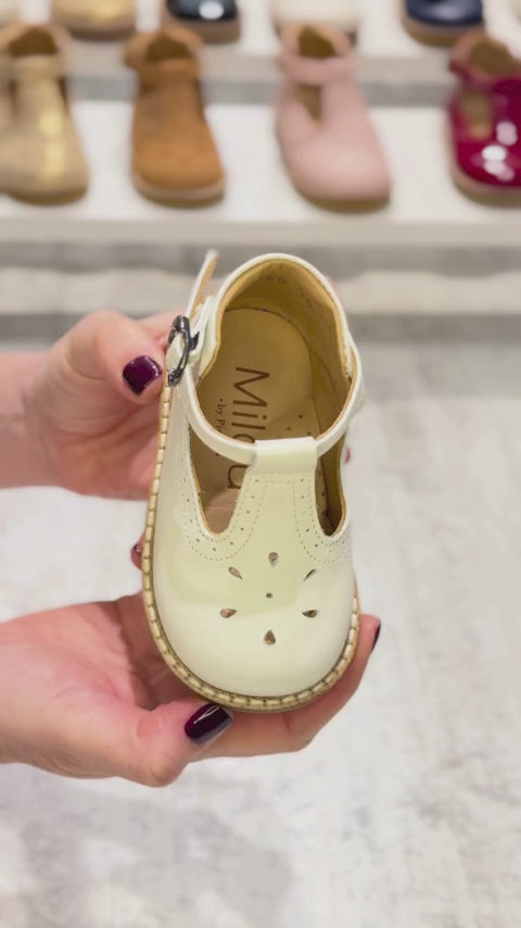 Zapato alicia hueso